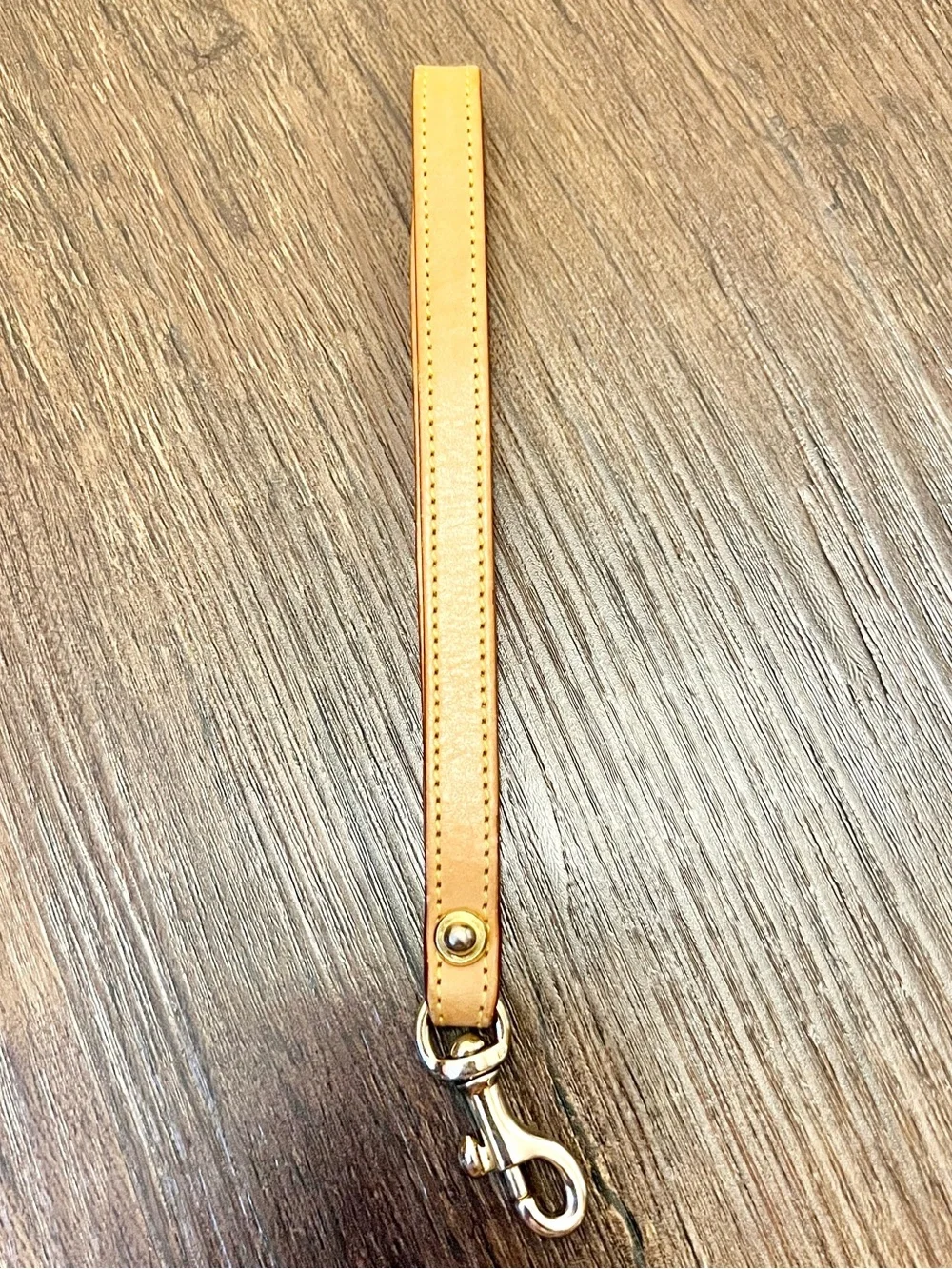 Dooney & Bourke Leather Wristlet Strap in Tan